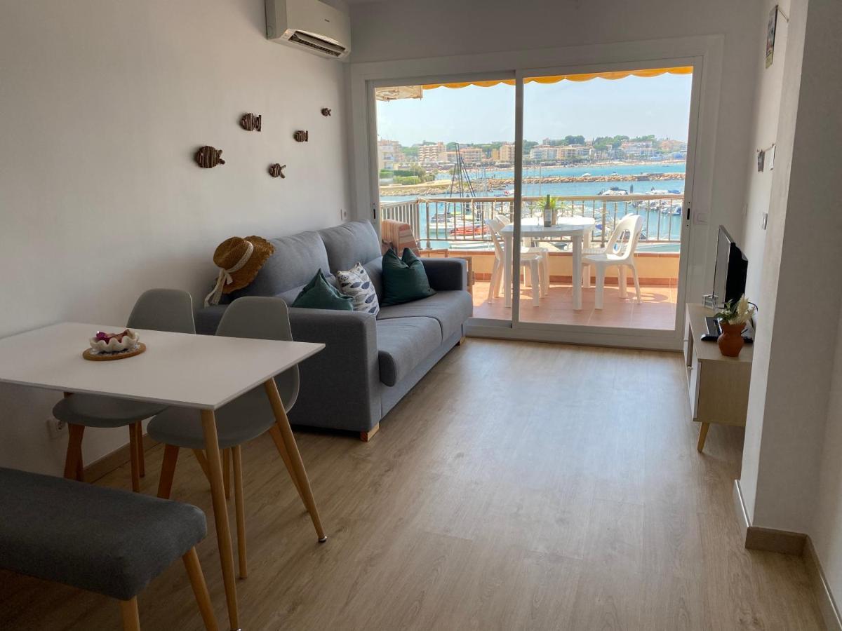 Precioso Apartamento En Primera Linea De Mar L' Escala Exterior foto